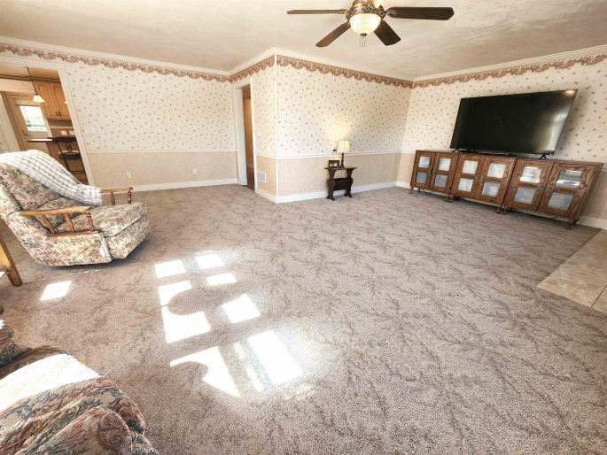 3102 8th Avenue, Kearney, Nebraska 68845, 6 Bedroom Bedrooms, 0 ,3 BathroomBathrooms,Residential,For Sale,8th Avenue,0,20261513