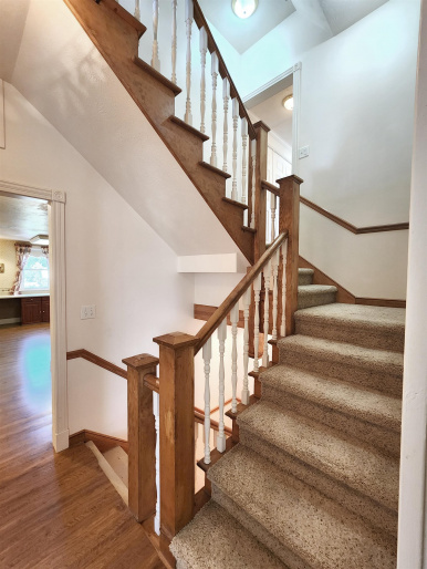 3102 8th Avenue, Kearney, Nebraska 68845, 6 Bedroom Bedrooms, 0 ,3 BathroomBathrooms,Residential,For Sale,8th Avenue,0,20261513