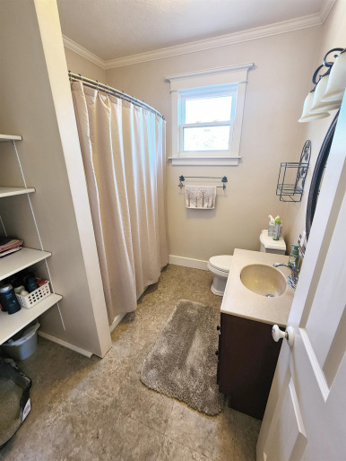 3102 8th Avenue, Kearney, Nebraska 68845, 6 Bedroom Bedrooms, 0 ,3 BathroomBathrooms,Residential,For Sale,8th Avenue,0,20261513