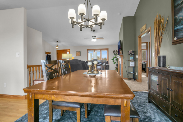 1175 105th Street, Kearney, Nebraska 68845, 5 Bedroom Bedrooms, 0 ,3 BathroomBathrooms,Residential,For Sale,105th Street,0,20261507