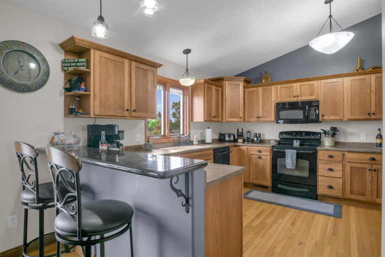1175 105th Street, Kearney, Nebraska 68845, 5 Bedroom Bedrooms, 0 ,3 BathroomBathrooms,Residential,For Sale,105th Street,0,20261507
