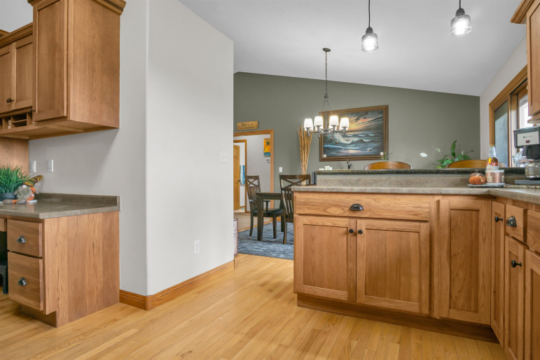 1175 105th Street, Kearney, Nebraska 68845, 5 Bedroom Bedrooms, 0 ,3 BathroomBathrooms,Residential,For Sale,105th Street,0,20261507