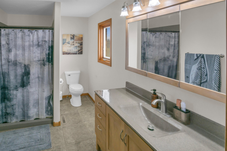 1175 105th Street, Kearney, Nebraska 68845, 5 Bedroom Bedrooms, 0 ,3 BathroomBathrooms,Residential,For Sale,105th Street,0,20261507