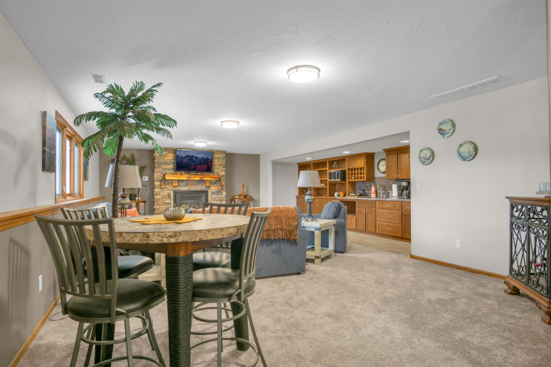 1175 105th Street, Kearney, Nebraska 68845, 5 Bedroom Bedrooms, 0 ,3 BathroomBathrooms,Residential,For Sale,105th Street,0,20261507