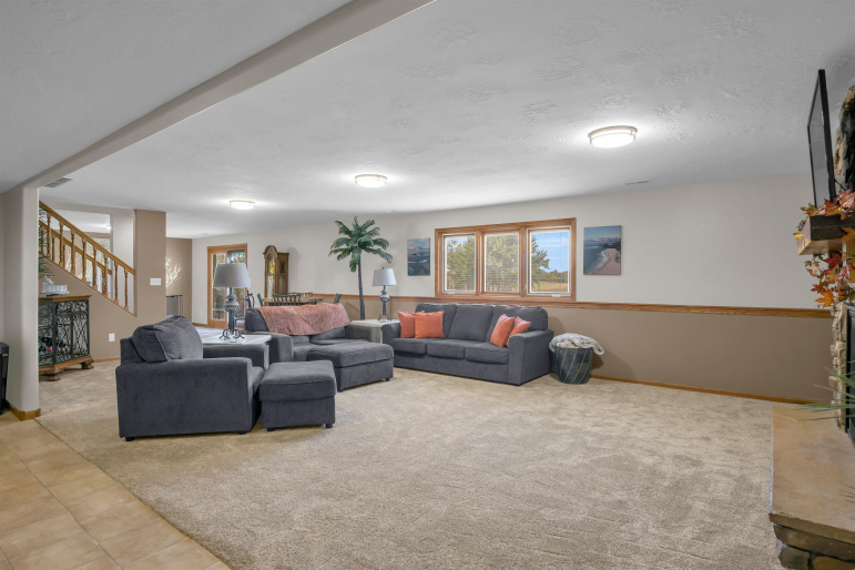 1175 105th Street, Kearney, Nebraska 68845, 5 Bedroom Bedrooms, 0 ,3 BathroomBathrooms,Residential,For Sale,105th Street,0,20261507