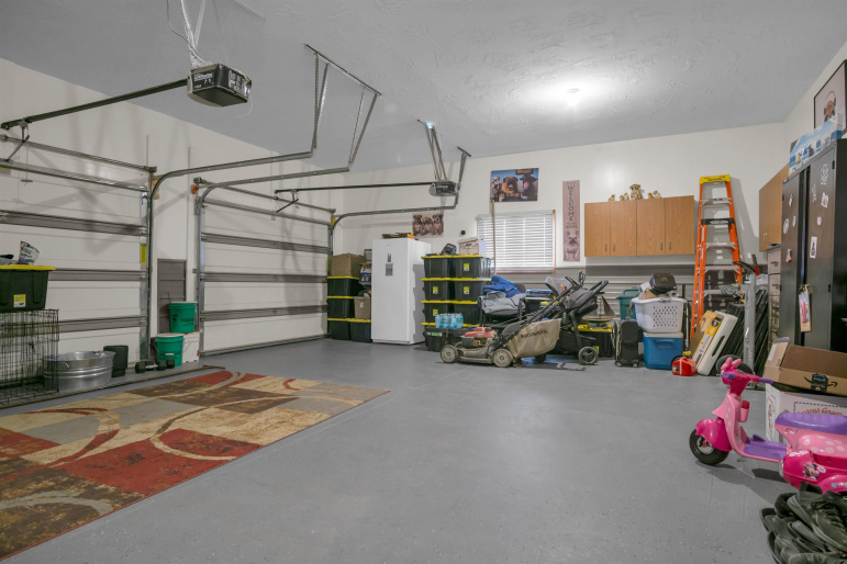 1175 105th Street, Kearney, Nebraska 68845, 5 Bedroom Bedrooms, 0 ,3 BathroomBathrooms,Residential,For Sale,105th Street,0,20261507