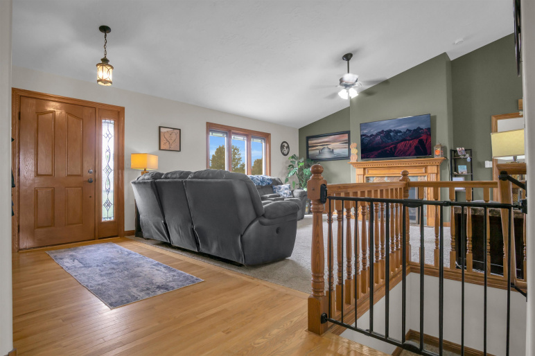 1175 105th Street, Kearney, Nebraska 68845, 5 Bedroom Bedrooms, 0 ,3 BathroomBathrooms,Residential,For Sale,105th Street,0,20261507