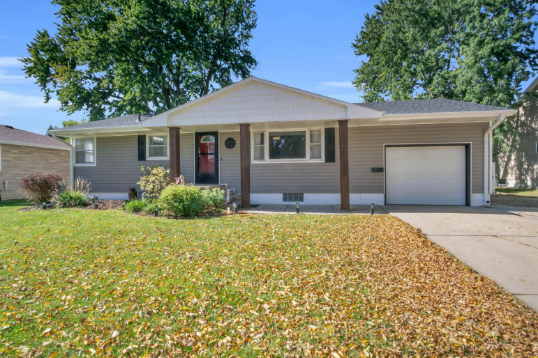 3114 F Avenue, Kearney, Nebraska 68847, 4 Bedroom Bedrooms, 0 ,2 BathroomBathrooms,Residential,For Sale,F Avenue,0,20261508