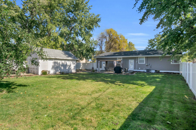 3114 F Avenue, Kearney, Nebraska 68847, 4 Bedroom Bedrooms, 0 ,2 BathroomBathrooms,Residential,For Sale,F Avenue,0,20261508