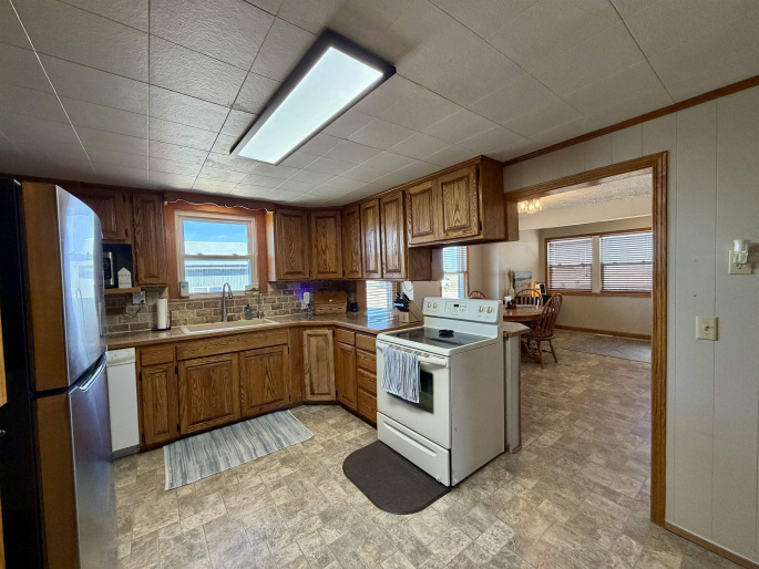73953 M Road, Holdrege, Nebraska 68949, 4 Bedroom Bedrooms, 0 ,2 BathroomBathrooms,Residential,For Sale,M Road,0,20261509