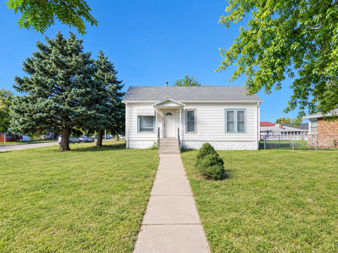 501 7th Street, Lexington, Nebraska 68850, 3 Bedroom Bedrooms, 0 ,1 BathroomBathrooms,Residential,For Sale,7th Street,0,20261520