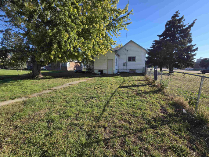 501 7th Street, Lexington, Nebraska 68850, 3 Bedroom Bedrooms, 0 ,1 BathroomBathrooms,Residential,For Sale,7th Street,0,20261520