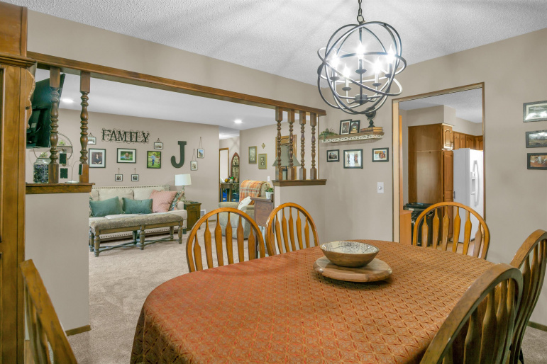 1602 38th Street, Kearney, Nebraska 68845, 4 Bedroom Bedrooms, 0 ,3 BathroomBathrooms,Residential,For Sale,38th Street,0,20261518