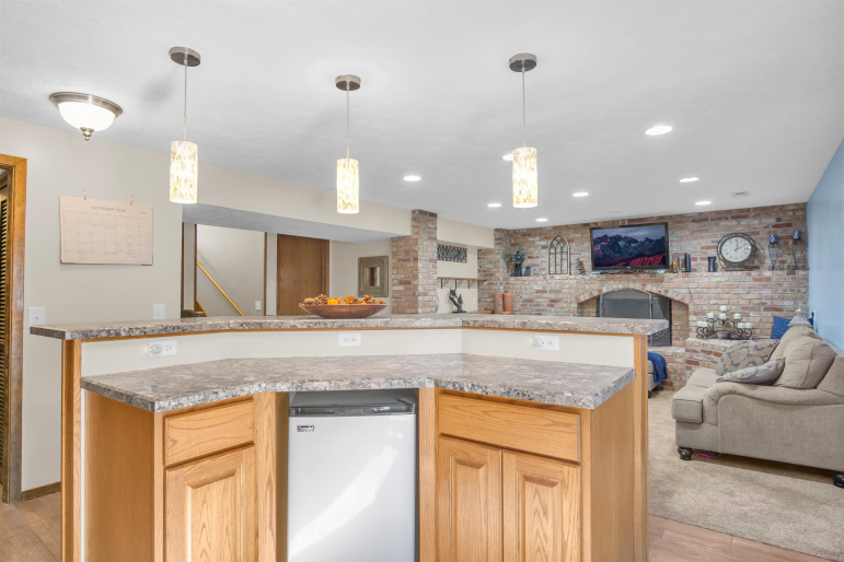 1602 38th Street, Kearney, Nebraska 68845, 4 Bedroom Bedrooms, 0 ,3 BathroomBathrooms,Residential,For Sale,38th Street,0,20261518