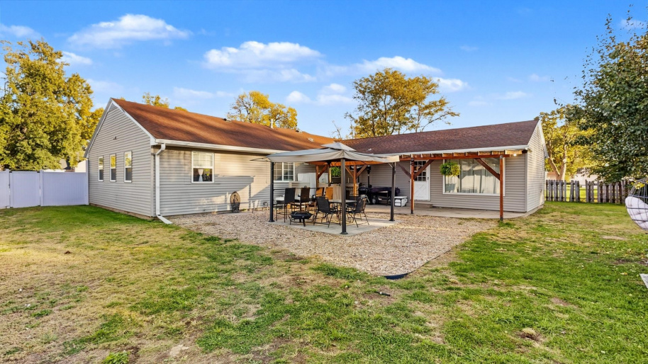 1823 Cleveland Street, Lexington, Nebraska 68850, 3 Bedroom Bedrooms, 0 ,2 BathroomBathrooms,Residential,For Sale,Cleveland Street,0,20261517