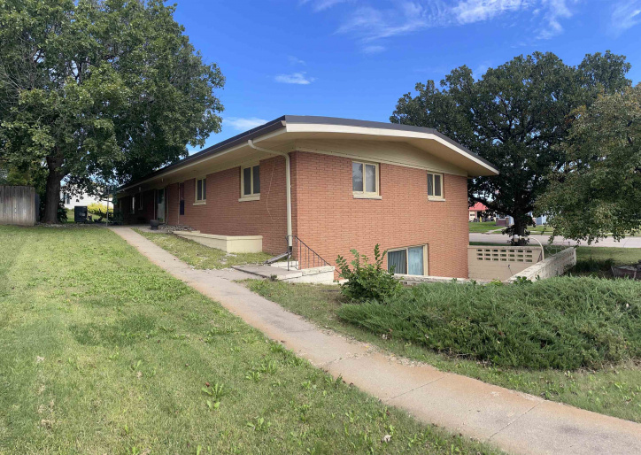 2008 G Avenue, Gothenburg, Nebraska 69138, 6 Bedroom Bedrooms, 0 ,3 BathroomBathrooms,Residential,For Sale,G Avenue,0,20261521