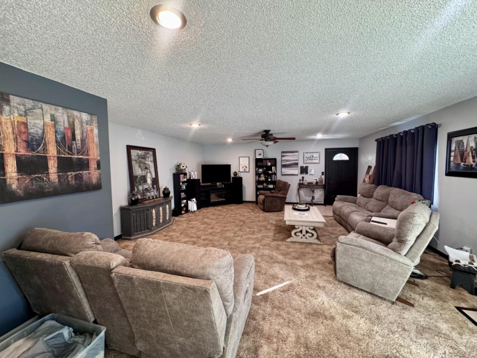 702 Arthur Street, Holdrege, Nebraska 68949, 5 Bedroom Bedrooms, 0 ,2 BathroomBathrooms,Residential,For Sale,Arthur Street,0,20261523
