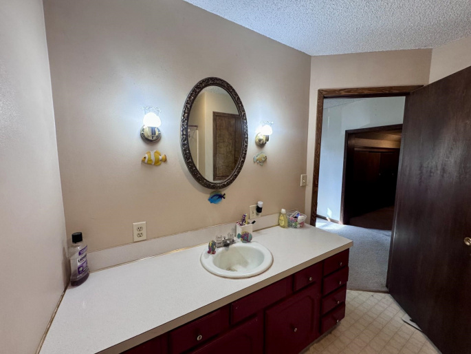 702 Arthur Street, Holdrege, Nebraska 68949, 5 Bedroom Bedrooms, 0 ,2 BathroomBathrooms,Residential,For Sale,Arthur Street,0,20261523
