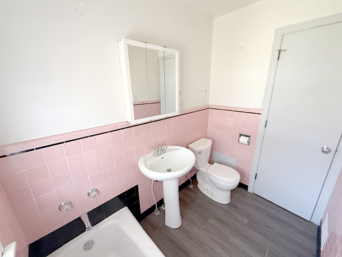 1811 9th Avenue, Kearney, Nebraska 68845, 3 Bedroom Bedrooms, 0 ,2 BathroomBathrooms,Residential,For Sale,9th Avenue,0,20261525