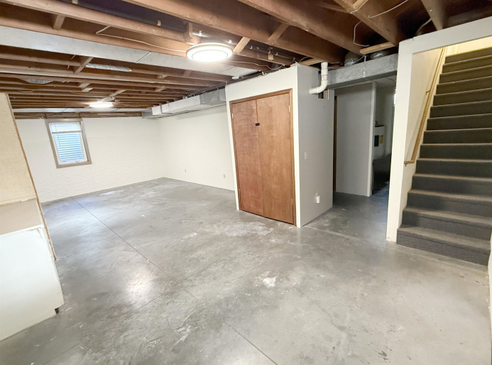 1811 9th Avenue, Kearney, Nebraska 68845, 3 Bedroom Bedrooms, 0 ,2 BathroomBathrooms,Residential,For Sale,9th Avenue,0,20261525