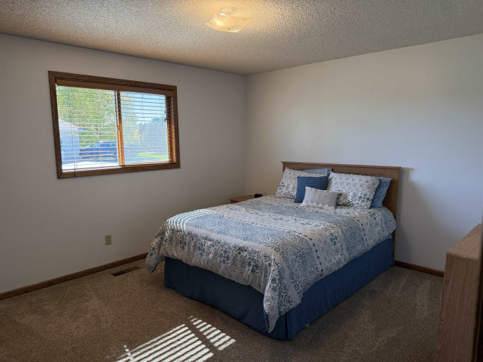 410 5th Street, Axtell, Nebraska 68924, 4 Bedroom Bedrooms, 0 ,2 BathroomBathrooms,Residential,For Sale,5th Street,0,20261527