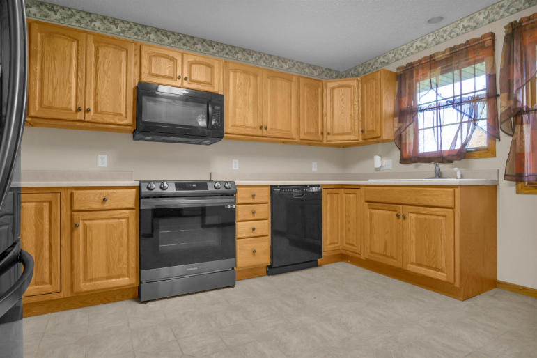 1508 42nd Street, Kearney, Nebraska 68847, 3 Bedroom Bedrooms, 0 ,3 BathroomBathrooms,Residential,For Sale,42nd Street,0,20261539