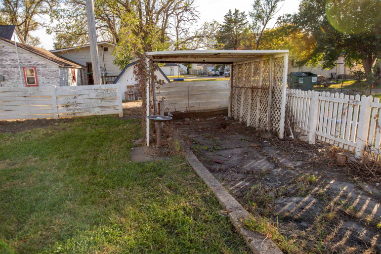 621 C Avenue, Cozad, Nebraska 69130, 3 Bedroom Bedrooms, 0 ,2 BathroomBathrooms,Residential,For Sale,C Avenue,0,20261533