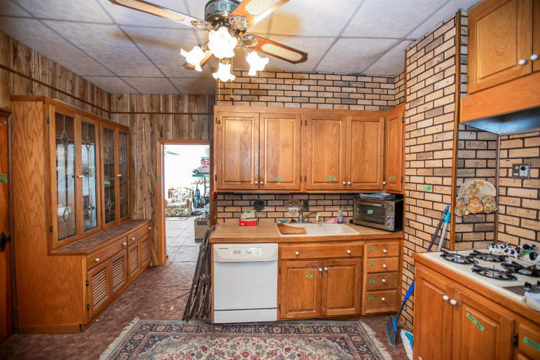 621 C Avenue, Cozad, Nebraska 69130, 3 Bedroom Bedrooms, 0 ,2 BathroomBathrooms,Residential,For Sale,C Avenue,0,20261533