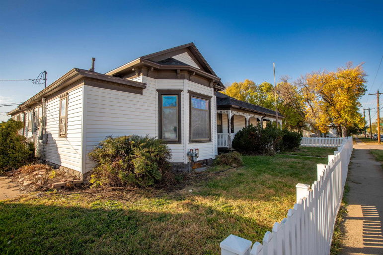 621 C Avenue, Cozad, Nebraska 69130, 3 Bedroom Bedrooms, 0 ,2 BathroomBathrooms,Residential,For Sale,C Avenue,0,20261533