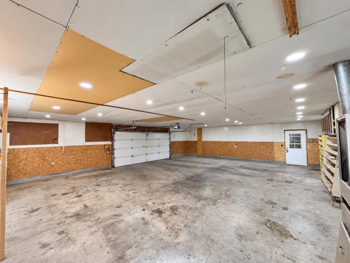 3217 2nd Street, North Platte, Nebraska 69101, 3 Bedroom Bedrooms, 0 ,4 BathroomBathrooms,Residential,For Sale,2nd Street,0,20261541